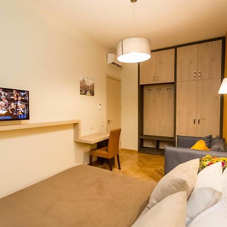 Luxury 3 Bedroom Apartment By Freedom Square City Center Tbilisi Ngoại thất bức ảnh