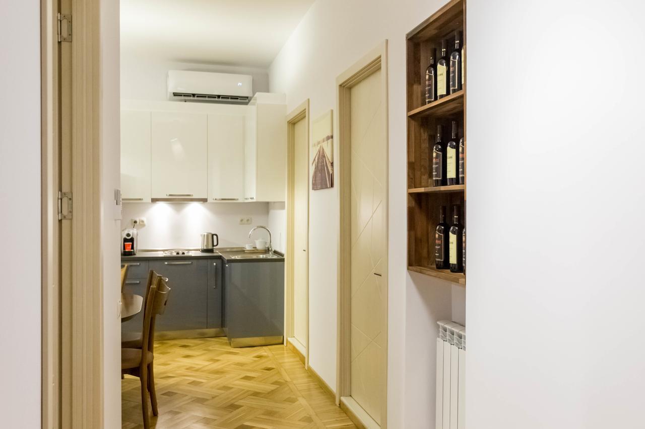 Luxury 3 Bedroom Apartment By Freedom Square City Center Tbilisi Ngoại thất bức ảnh