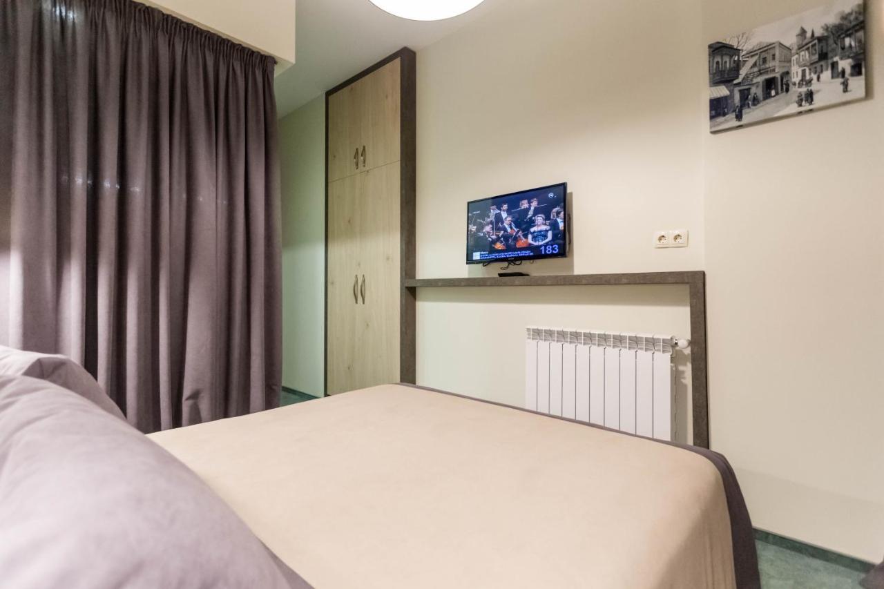 Luxury 3 Bedroom Apartment By Freedom Square City Center Tbilisi Ngoại thất bức ảnh