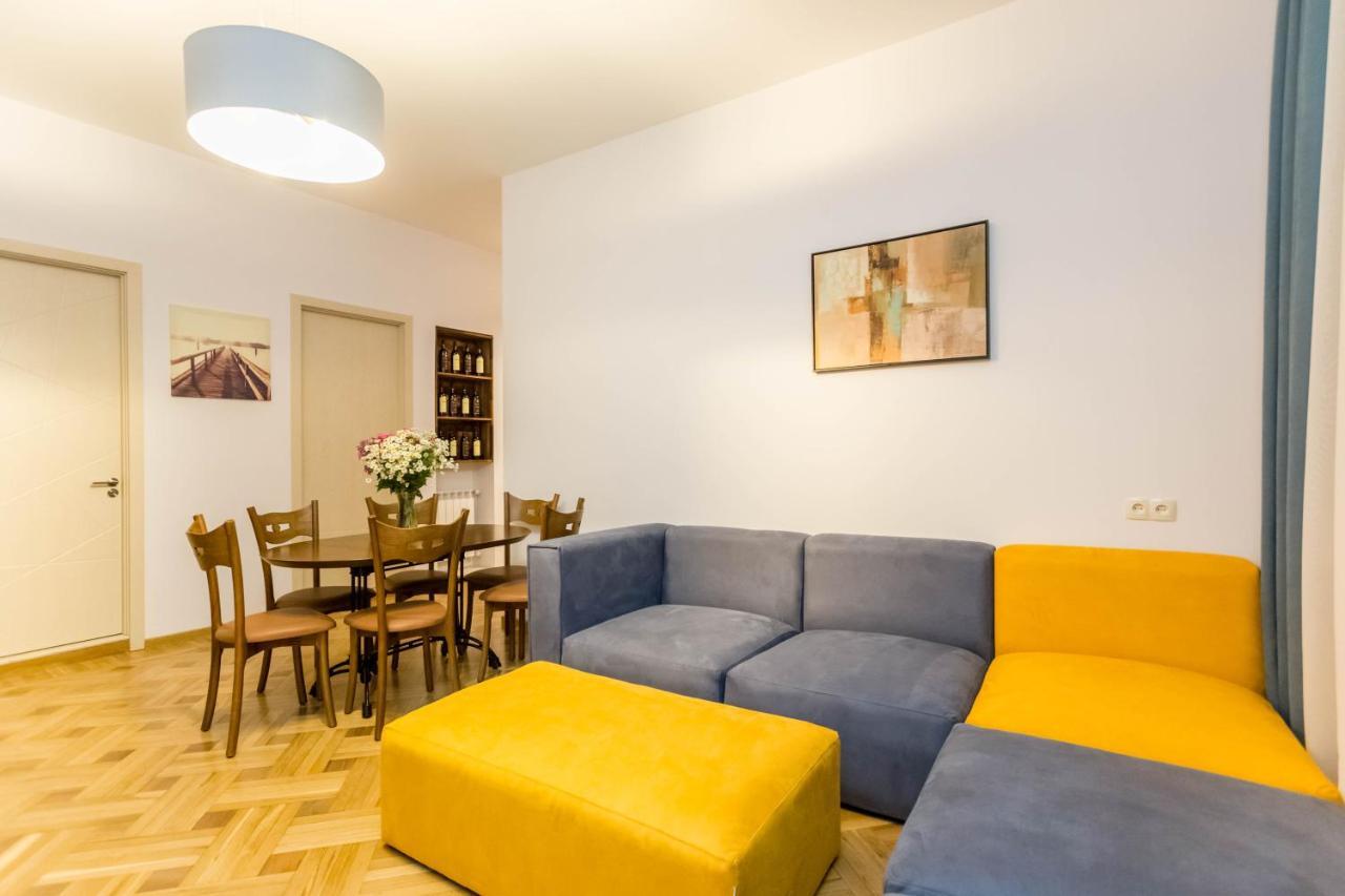 Luxury 3 Bedroom Apartment By Freedom Square City Center Tbilisi Ngoại thất bức ảnh