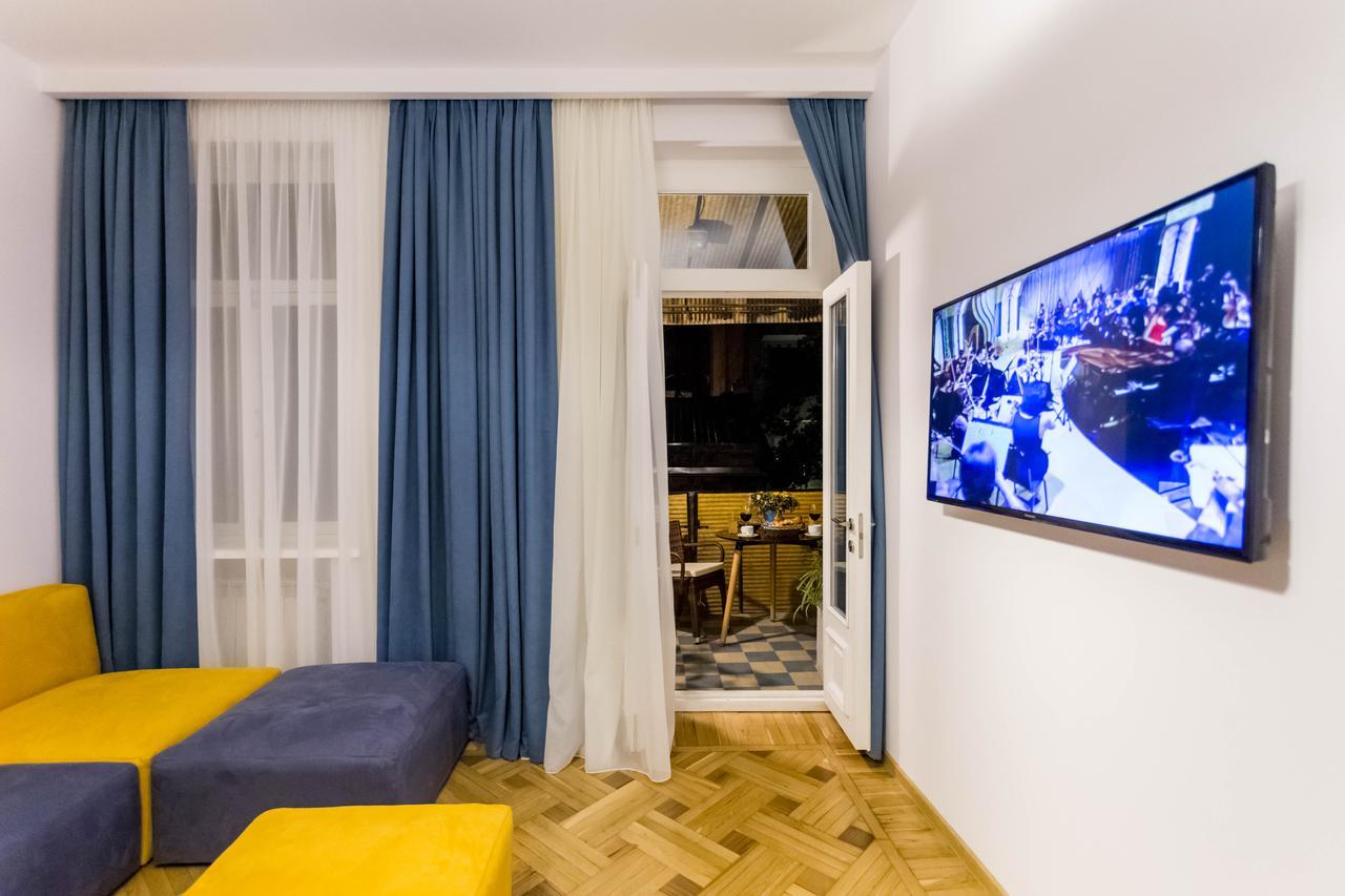 Luxury 3 Bedroom Apartment By Freedom Square City Center Tbilisi Ngoại thất bức ảnh