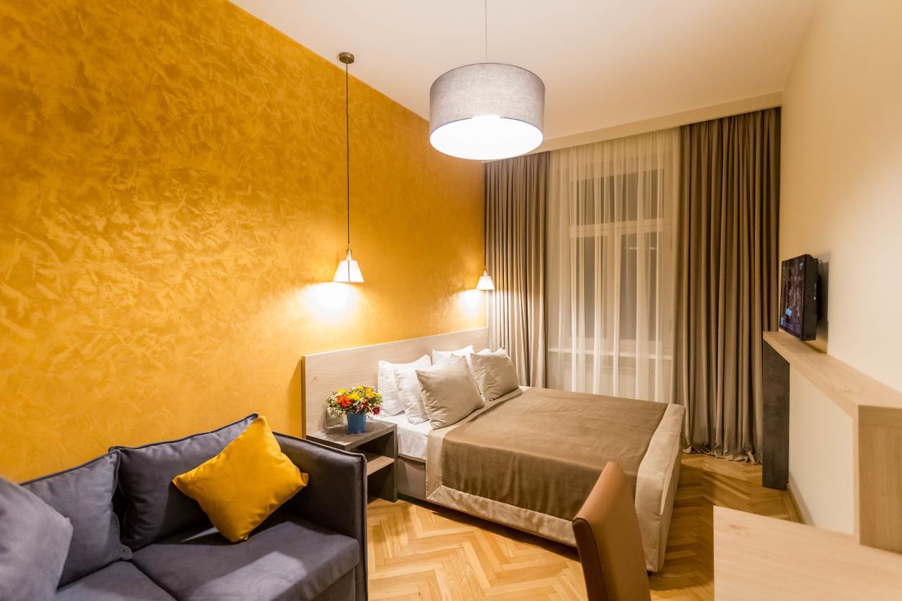 Luxury 3 Bedroom Apartment By Freedom Square City Center Tbilisi Ngoại thất bức ảnh